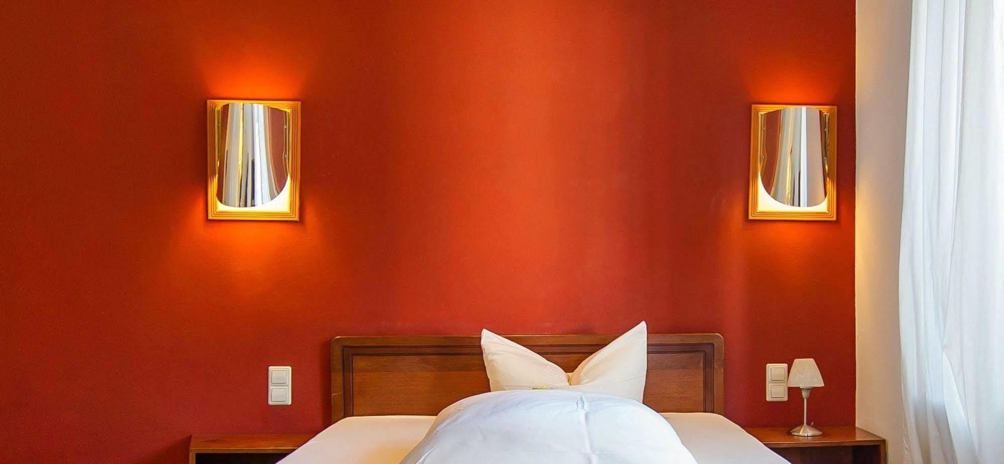 Hotel Monpti Heidelberg Luaran gambar
